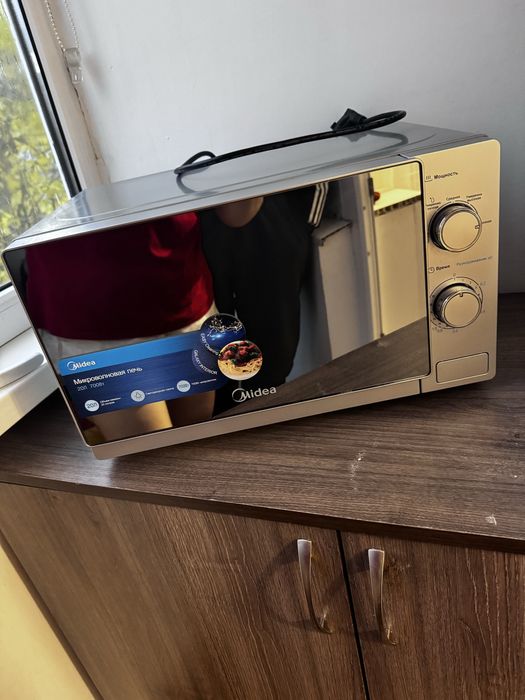 Б/у микроволновка сатылады