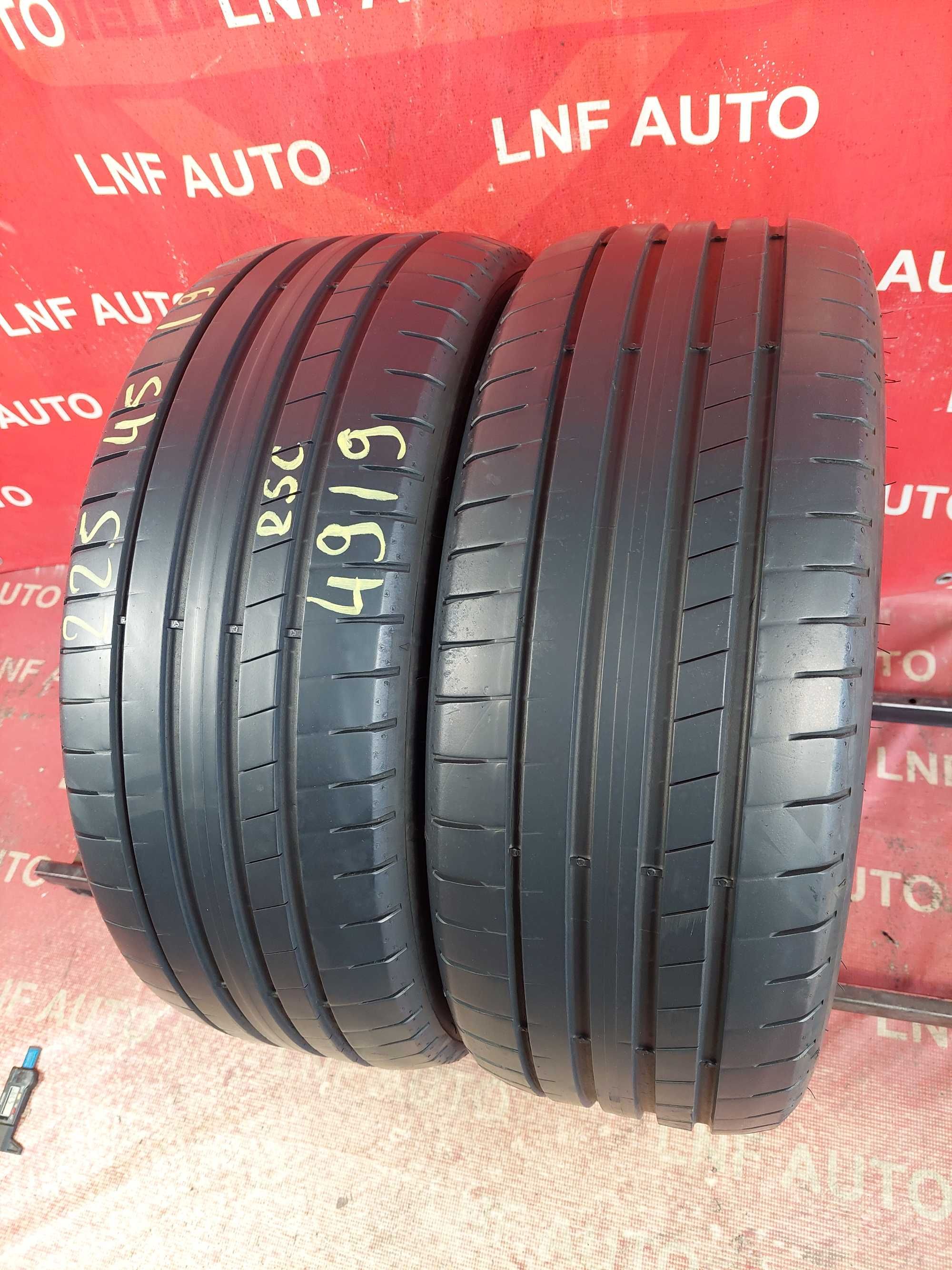 Anvelope de VARA - 225/45/19 - DUNLOP - 7 MM - DOT 4919 RFT !