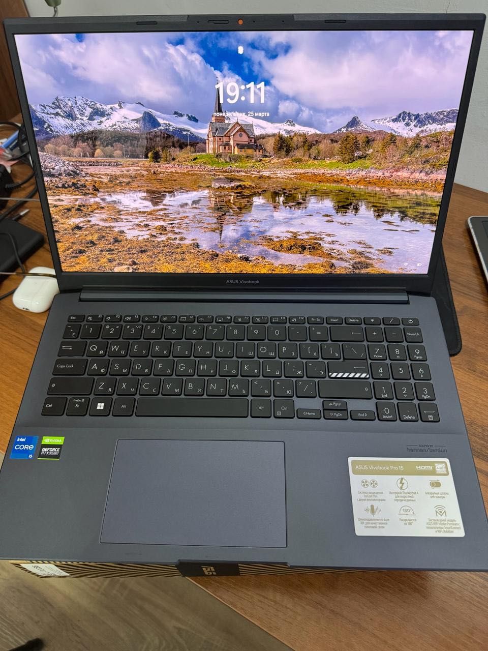 ASUS Vivobook K6500ZC OLED 120гц