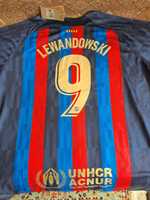 Vand tricou Barcelona NOU R. Lewandowski