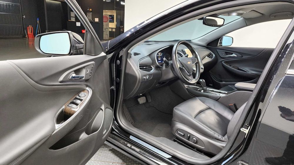 Chevrolet Malibu 2.0 Turbo Perfect Black