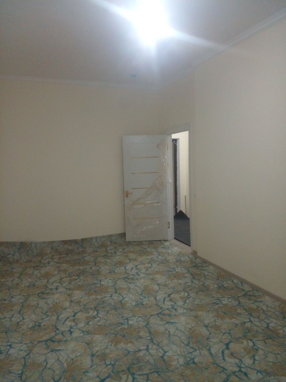 Корасув 1 этаж янги уй хеч ким яшамаган