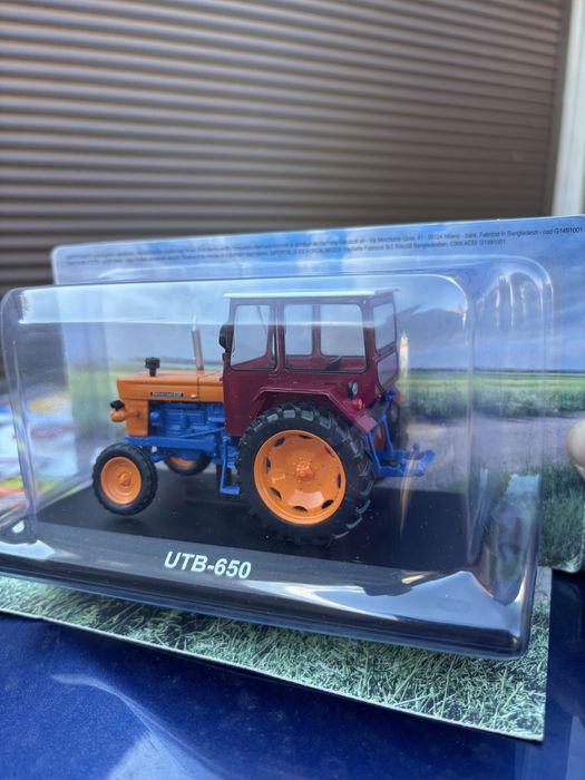 Tractor UTB 650 hachette