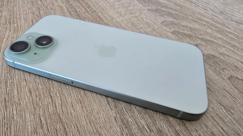 iPhone 15/iCloud/