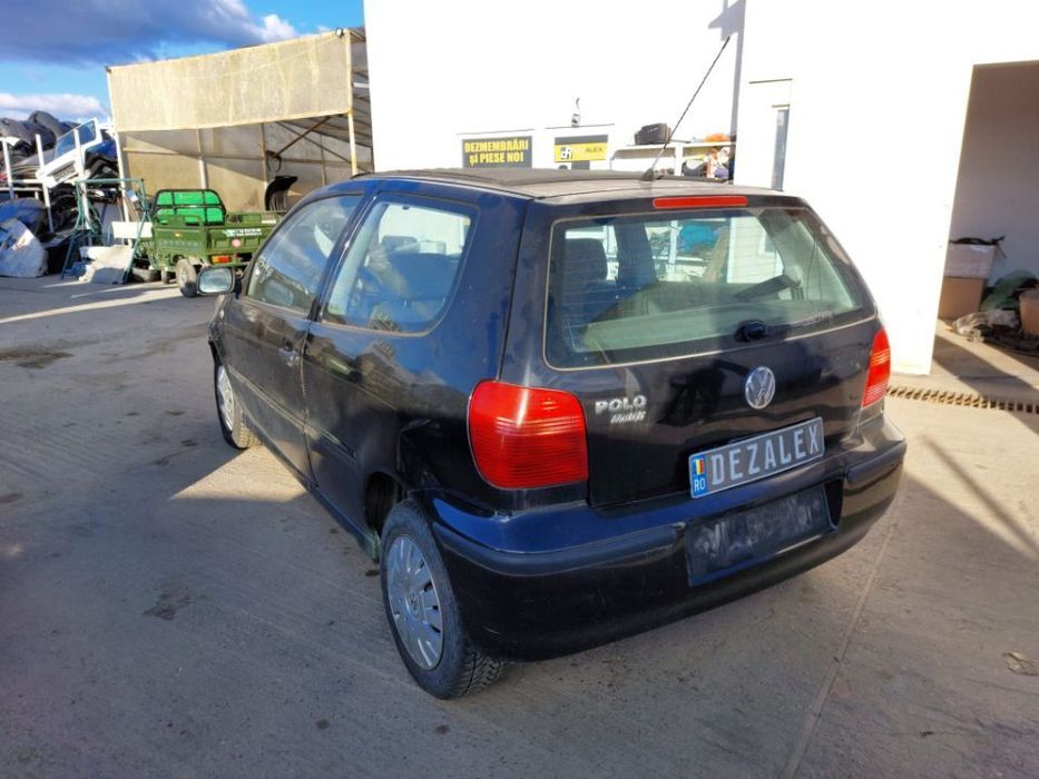 Dezmembrari Volkswagen Polo 1.4 MPi 2001