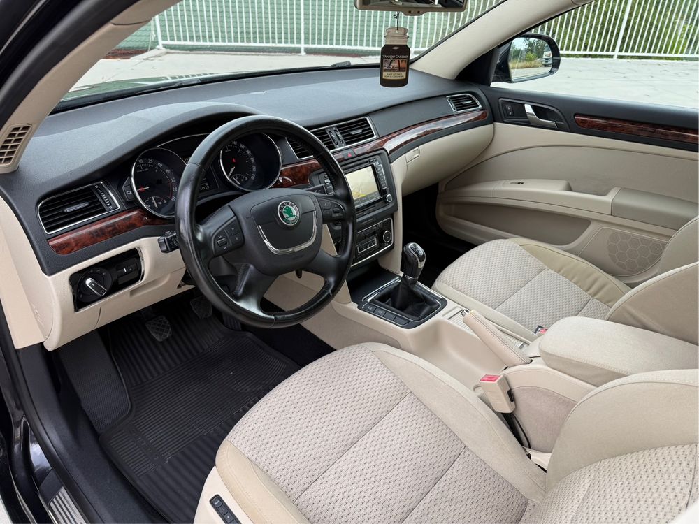 Skoda Superb 2.0 TDI HighLine 2012 Euro 5