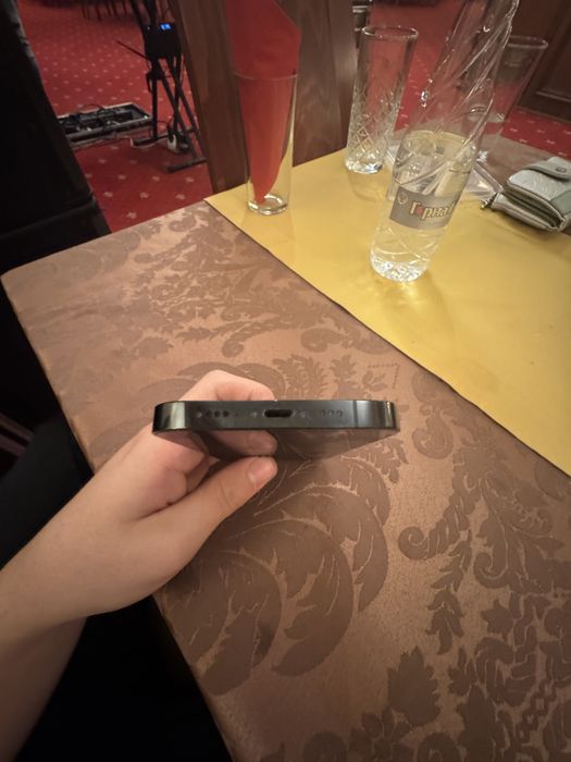 Iphone 14 pro отлично състояние
