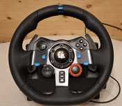 Volan si pedala Logitech G29