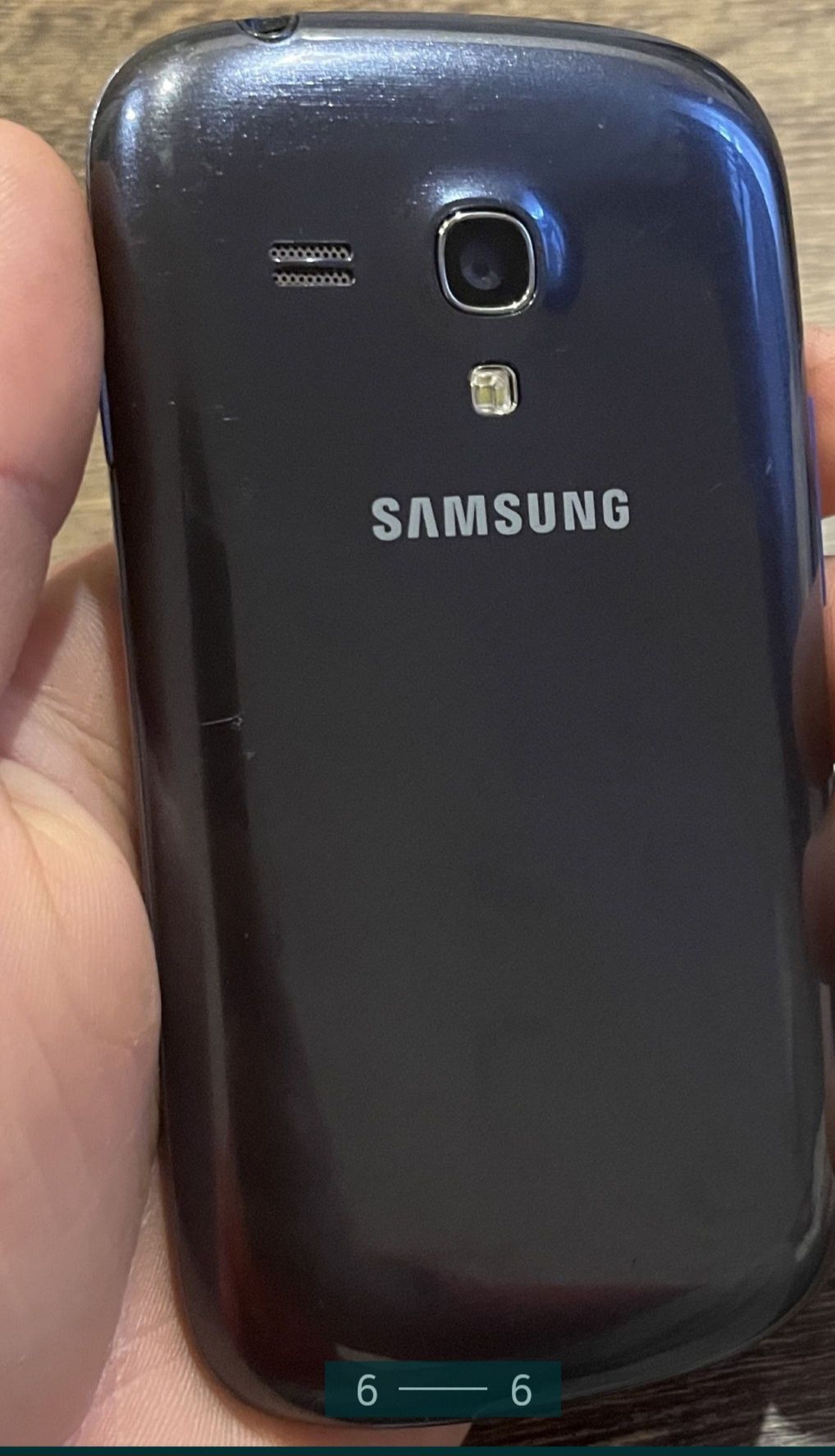 Telefon Samsung S3 arata bine, functioneaza bine