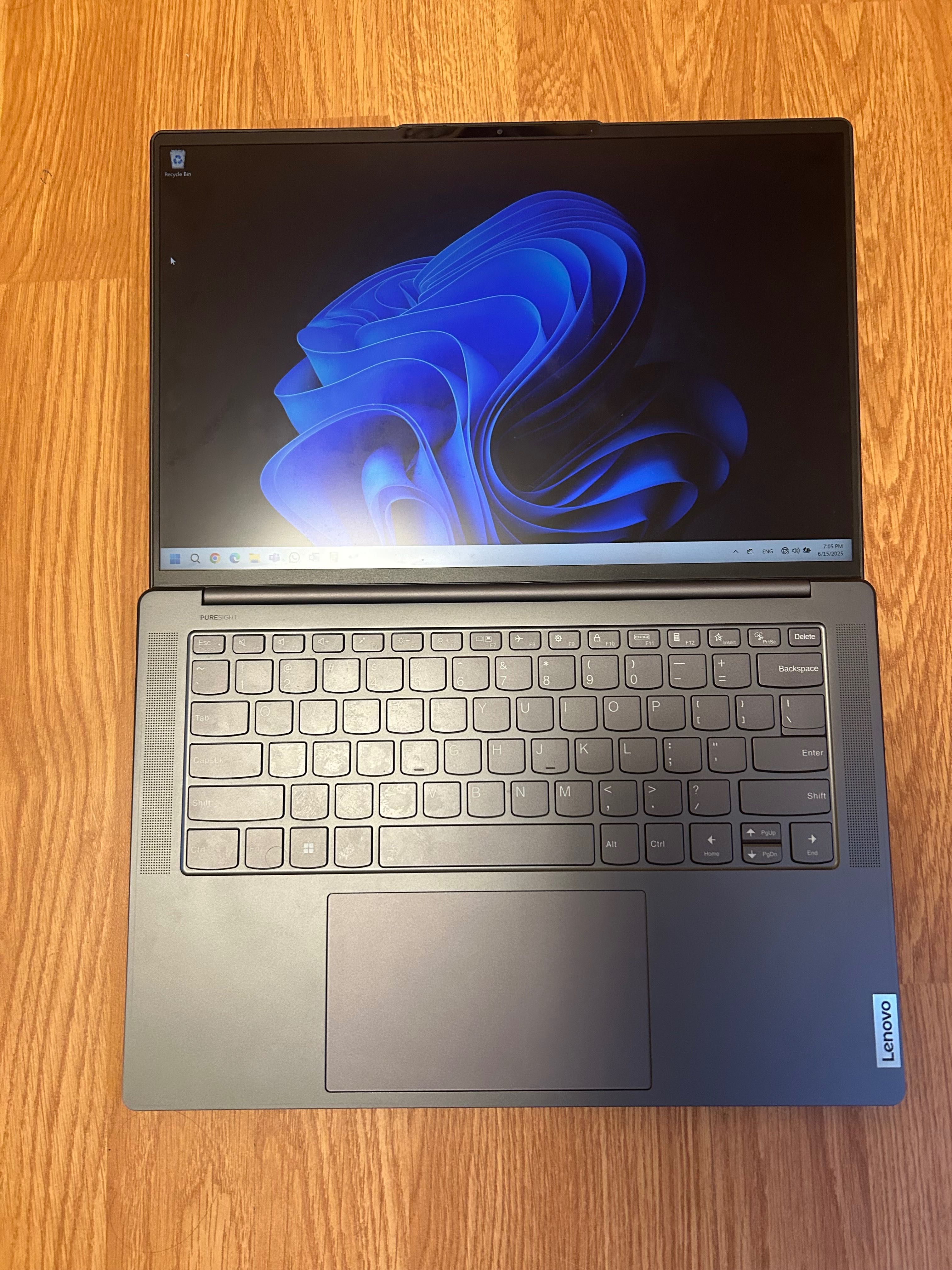 Laptop Lenovo Yoga Slim 7 ProX - 14ARH7 Ryzen 7 6800H , 16gb , 512 ssd