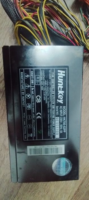 Продам нерабочий блок питания Huntkey