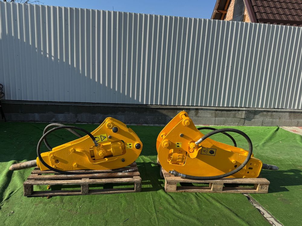 Picamere JCB si nu numai Jcb excavatoare si buldoexcavatoare