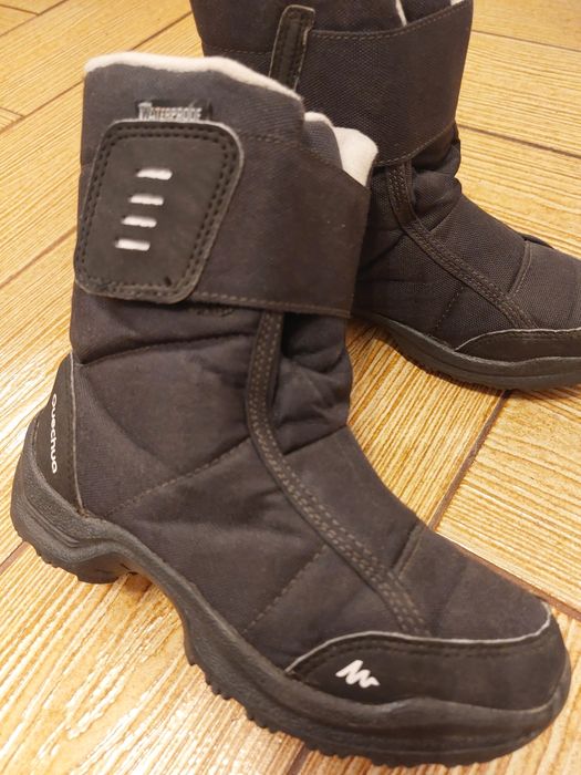 Cizme Quechua impermeabile mărime 29.