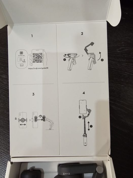 Sistem de stabilizare DJI Osmo Mobile 6, 3 Axe, Negru.
