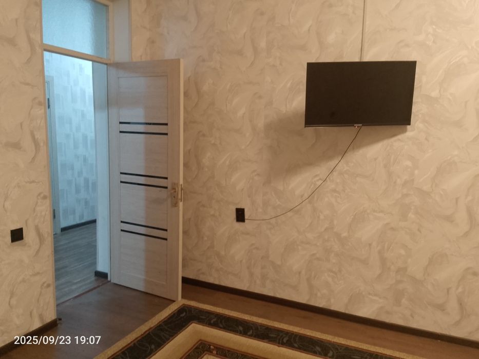 BRB bank yonida 3 xona 90 kvmli kvartira