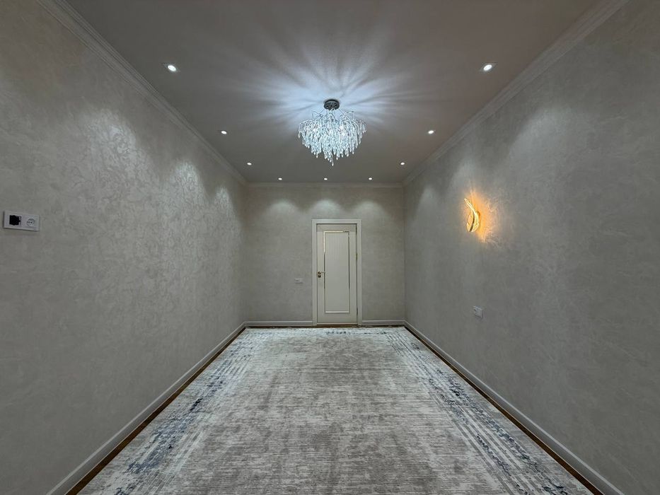 Продаётся 102м2 4х комнатная новостройка на 4-этаже Адрес СамКо'ч Авто