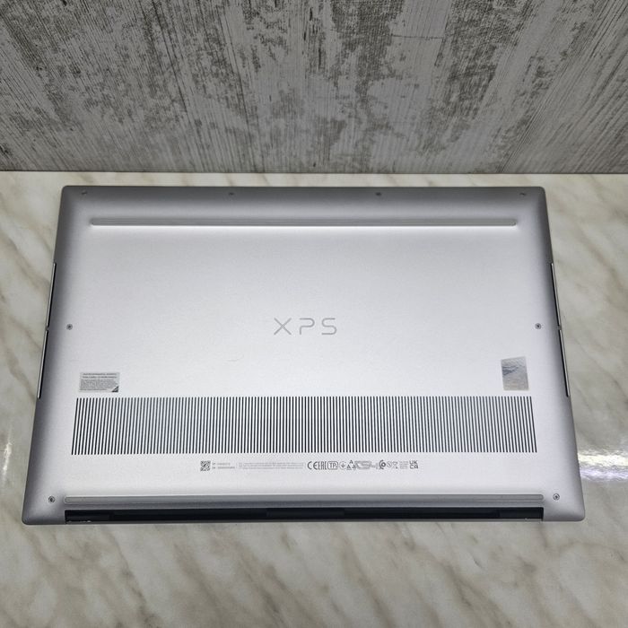 Laptop Dell XPS 15 i9-12900K RTX3050 32GB Zeus Amanet Vitan 2337