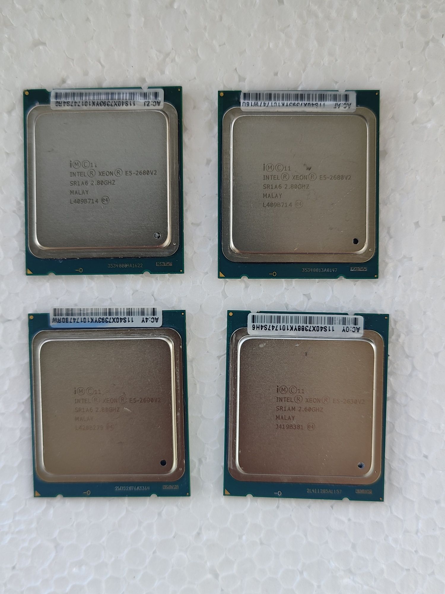 Procesor Intel Xeon DECA Core E5-2680 v2 2.80 GHz, 25MB Cache