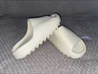 Yezzy slide marimea 38