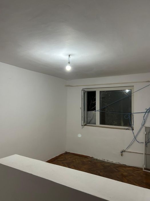 Garsoniera de vanzare Pucioasa Judet Dambovita