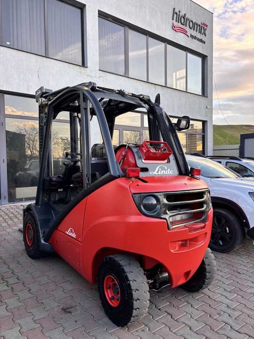 Stivuitor - Motostivuitor Linde H30T GPL An fabricație 2006