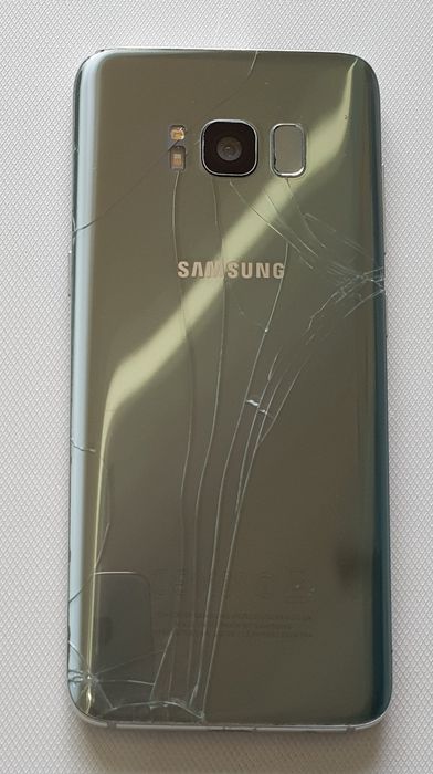 Galaxy S10 plus , S10 5G ва S8  учаласи 400 мингга запчастга