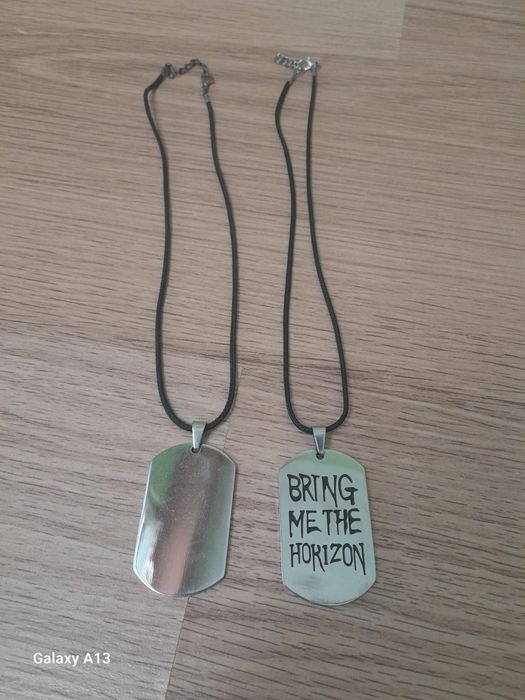 Медальон , плочка