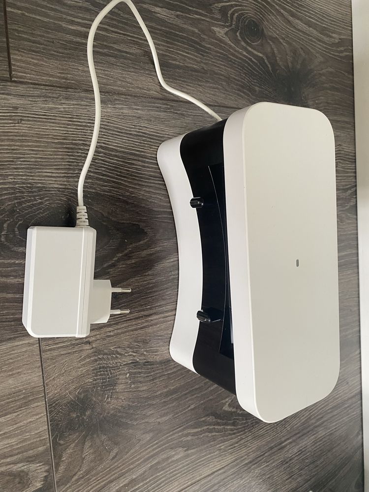 Робот пылесос Xiaomi YM-R1D-W03 на запчасти.