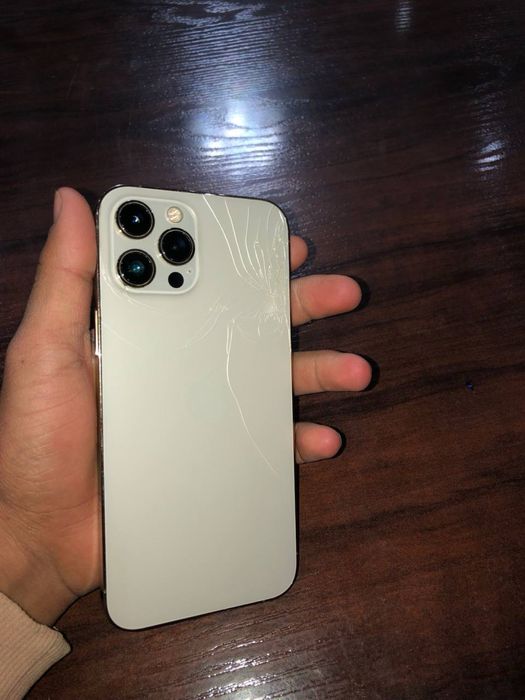 Iphone 12 pro max ideal ochilmagan