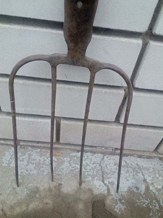 Продам вилы крепчайшие