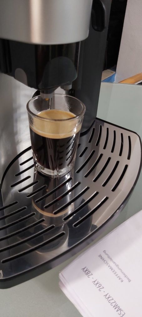 Expresor Espressor Aparat Cafea Delonghi Corso ESAM 2800.SB