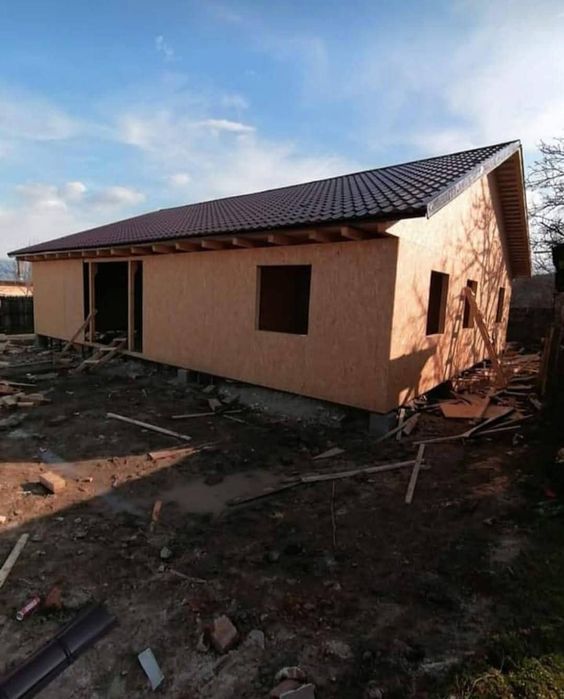 1. Executăm acoperisuri 
2. Montaj orice tip de invelitoare,
3. Dulghe