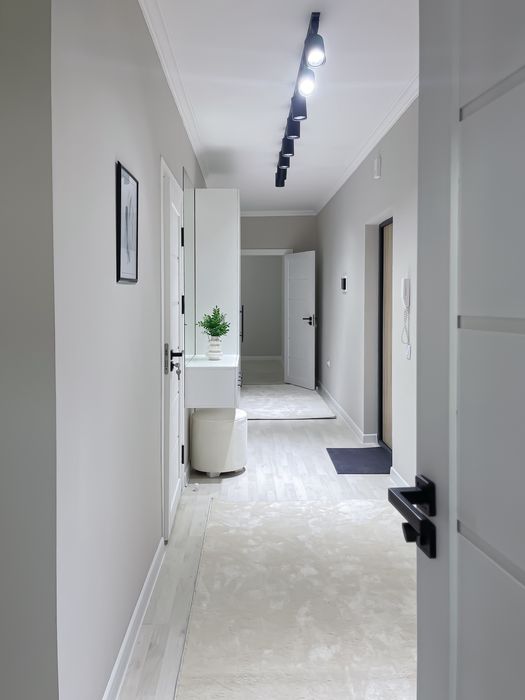 Yashnabod rayoni Olmos maxallasida 3/5/16 72 m2 kvartira sotiladi