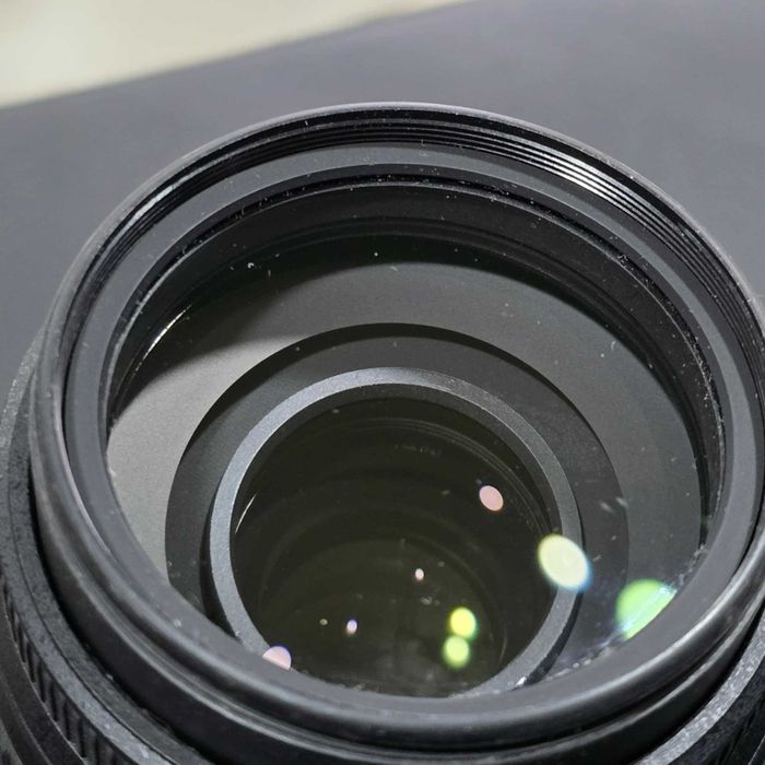 Обектив Nikon AF-S DX Nikkor 55-300mm f/4.5-5.6G ED VR