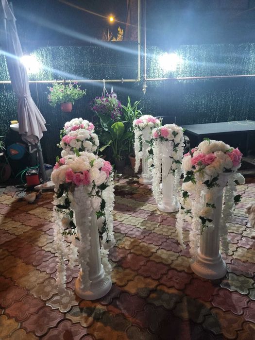 Organizam evenimente,inchiriem corturi,scaune chiavari,vesela