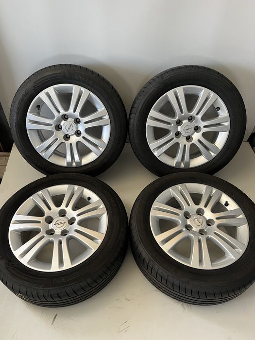 Оригинални джанти 16 цола 5х110 за Опел с летни гуми 205/55/16