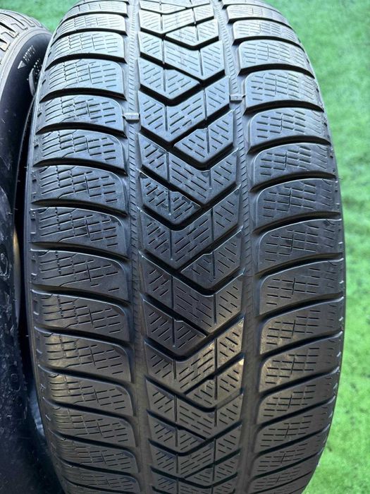 Anvelope Iarna 255/50/19 Pirelli