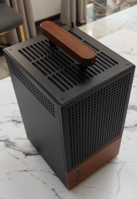 Jonsbo t6 black mini-itx