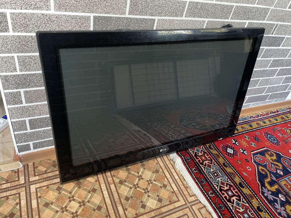 Продам телевизор