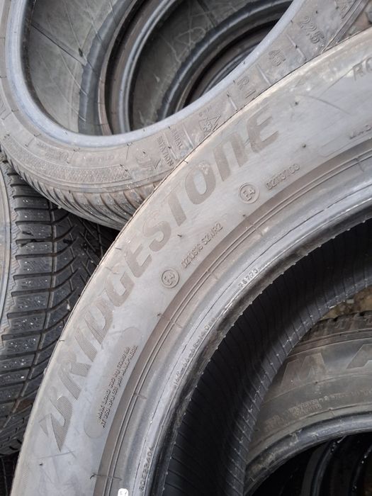 205 60 16 Bridgestone 2бр зимни дот 2024г