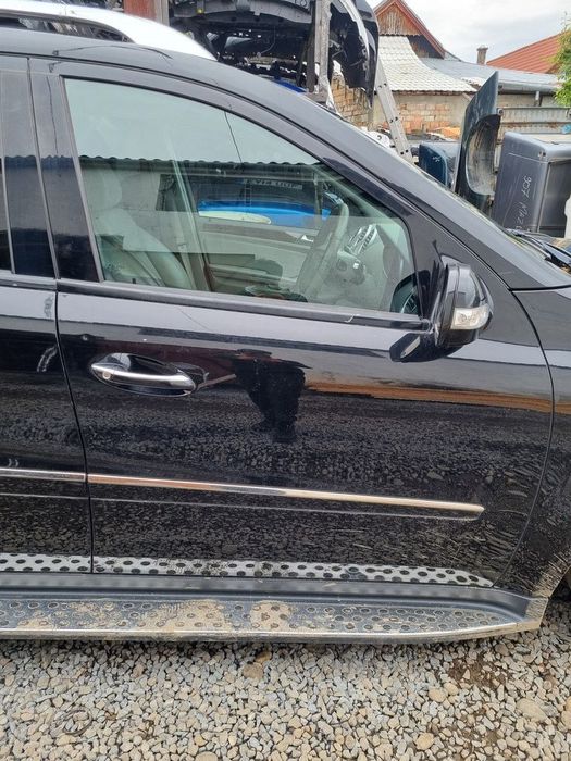 Usa Dreapta Fata Mercedes GL X164 2006 - 2008 SUV 4 Usi Obsidian Black Metallic C197 ...