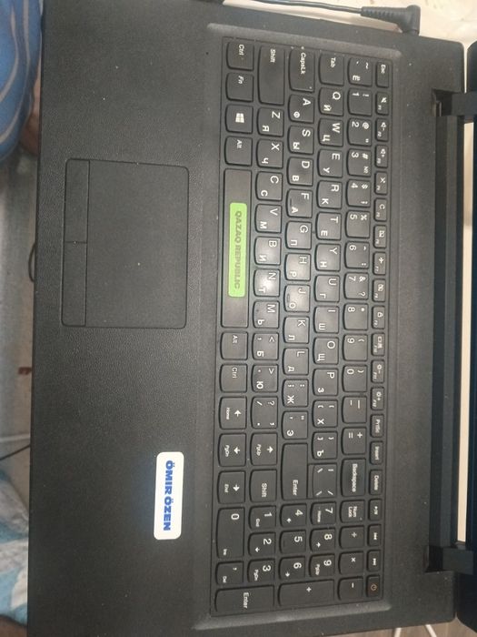Lenovo нодбук. програма виндоус 10 . Состояние хорошее жля работы.