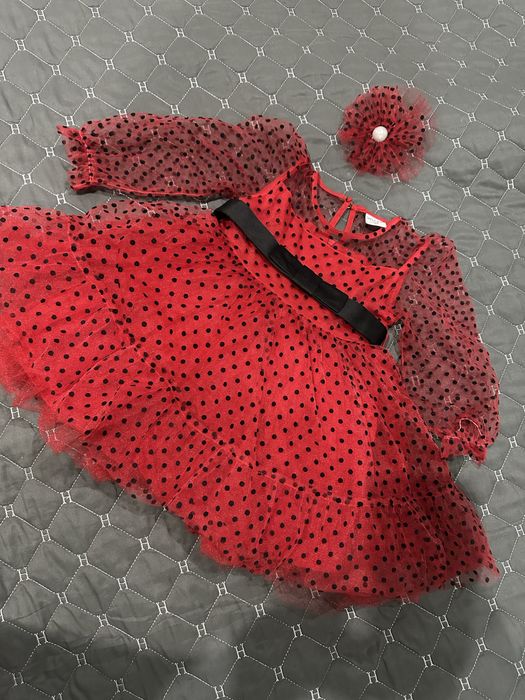 Продам платье на девочку