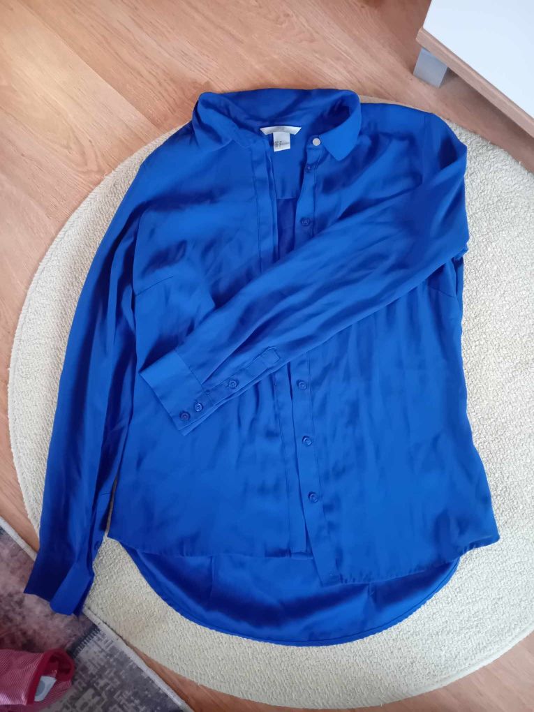 Дамски ризи H&M размер С/М