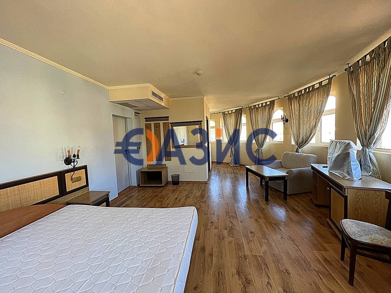 Продава се Едностаен апартамент в к.к. Елените - 58 кв.м за 799 €/кв.м - Снимка #6