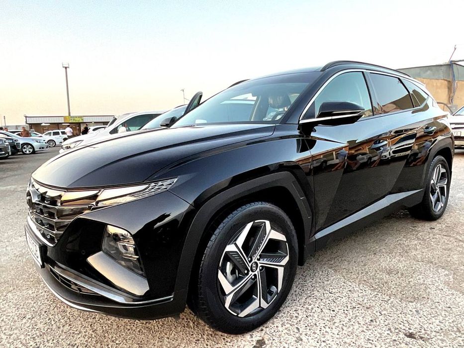 Хундай Туксон 2.5 фулл 2022-23
Машина идиал тоза ва 
харажатсиз
Махсус