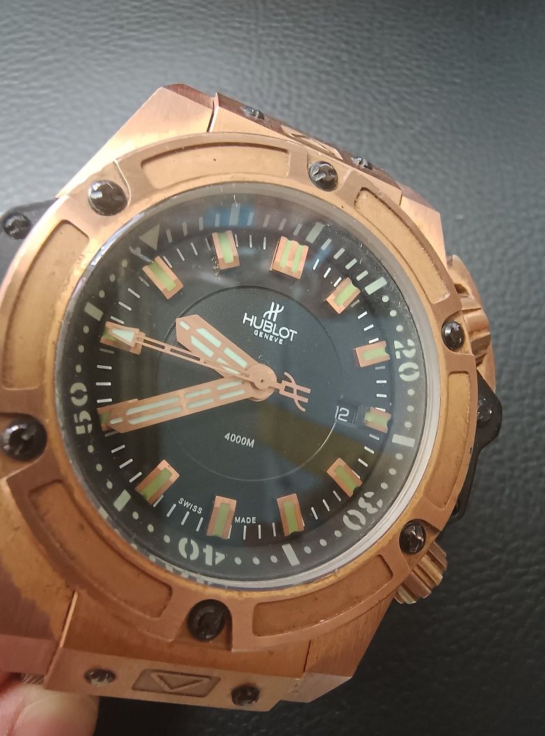 hublot 4000m diver automatic
