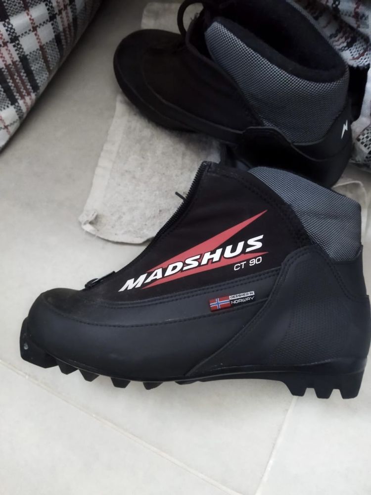 Лыжные ботинки Madshus CT90