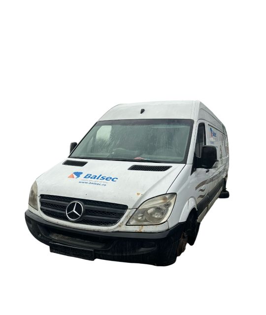 Ornament exterior parbriz dreapta Mercedes-Benz Sprinter a 2-a genera