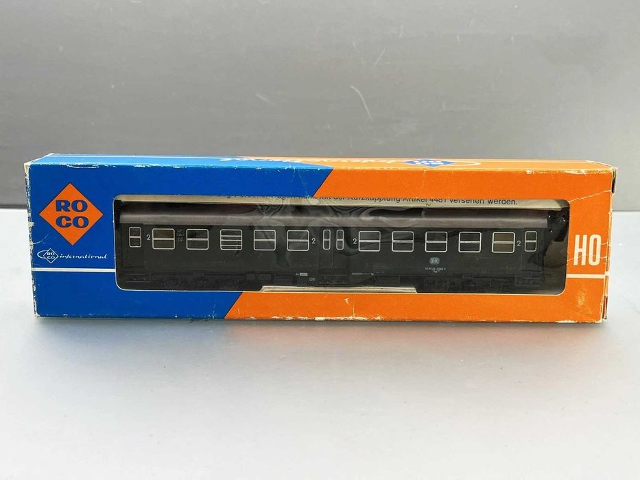 Macheta vagon calatori  ROCO Scara Ho 1 / 87
